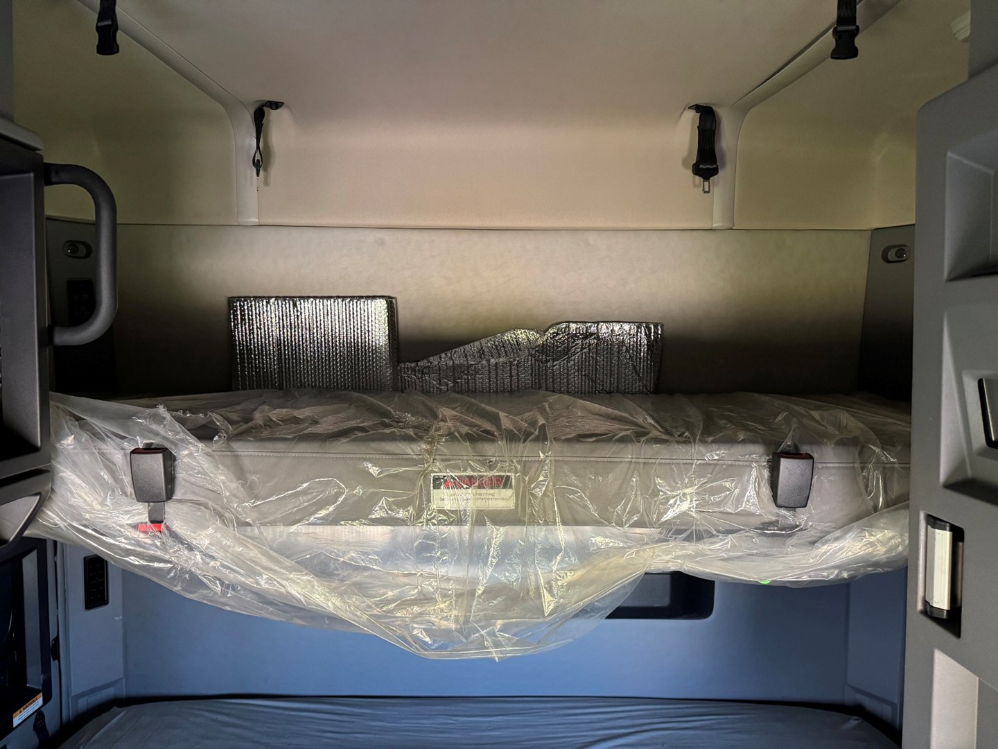 2022 Mack Anthem 64T Sleeper - image 19